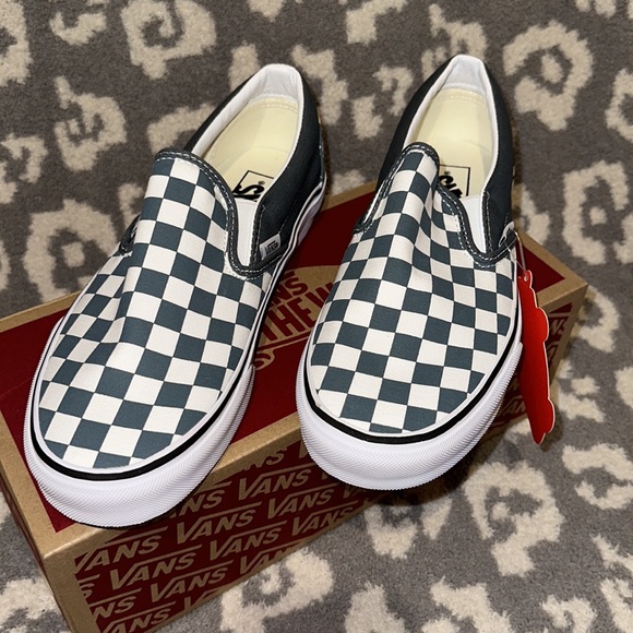 Vans Classic Slip-on Checkerboard Sneakers 😍 color theory Stormy weather 😍 - Picture 11 of 17